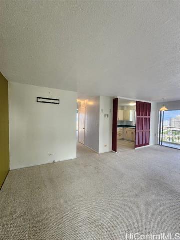 Building Photo - 625 Iolani Ave