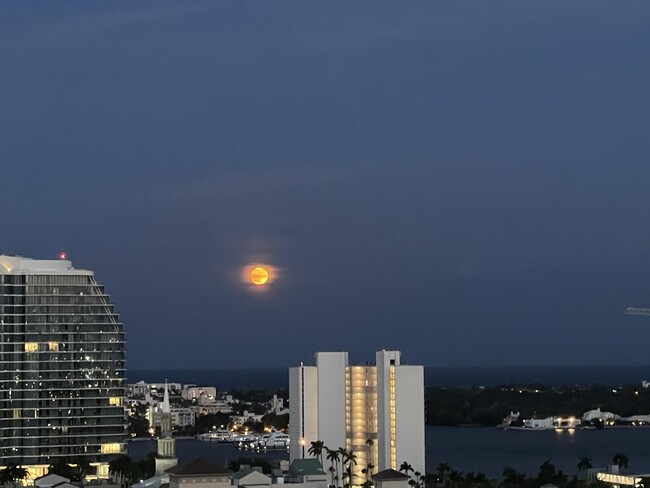 Foto del edificio - 550 Okeechobee Blvd