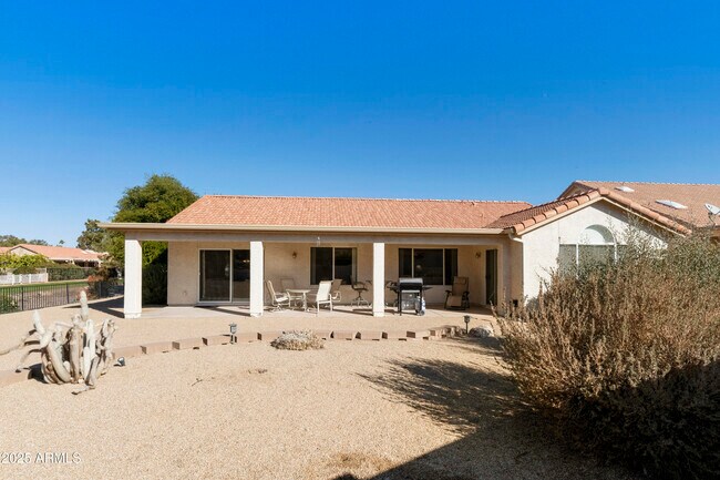 Building Photo - 11115 E Bellflower Ct