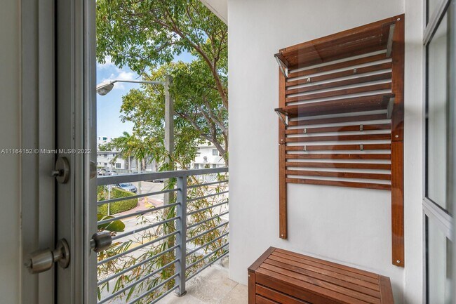 Foto del edificio - 600 76th St