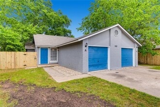 Building Photo - 5102 Par Cove