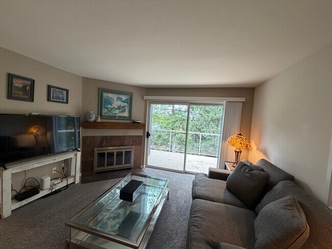 Foto del edificio - 2760 76th Ave SE