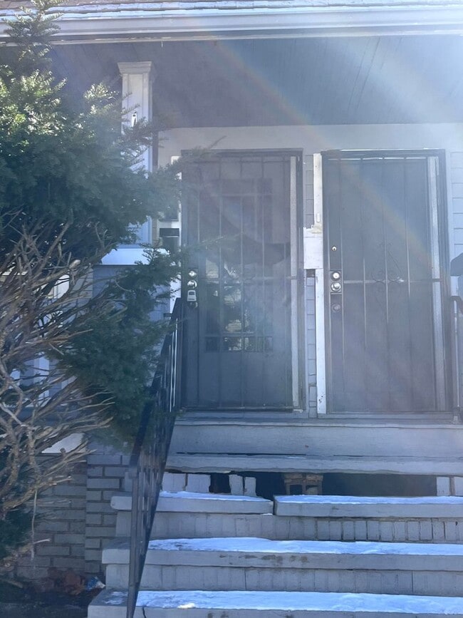 Foto del edificio - 12706 Iowa Ave