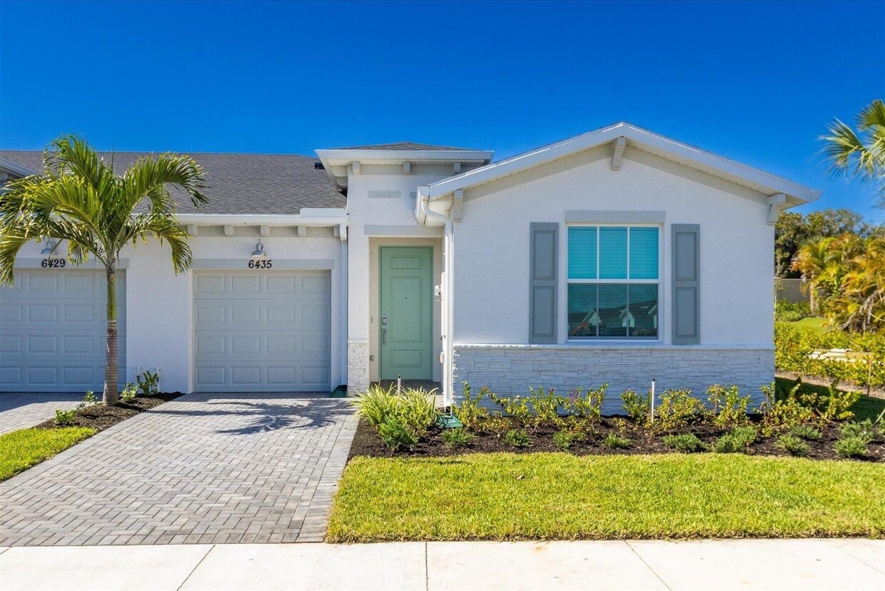 Foto principal - 6435 Seabright Ter