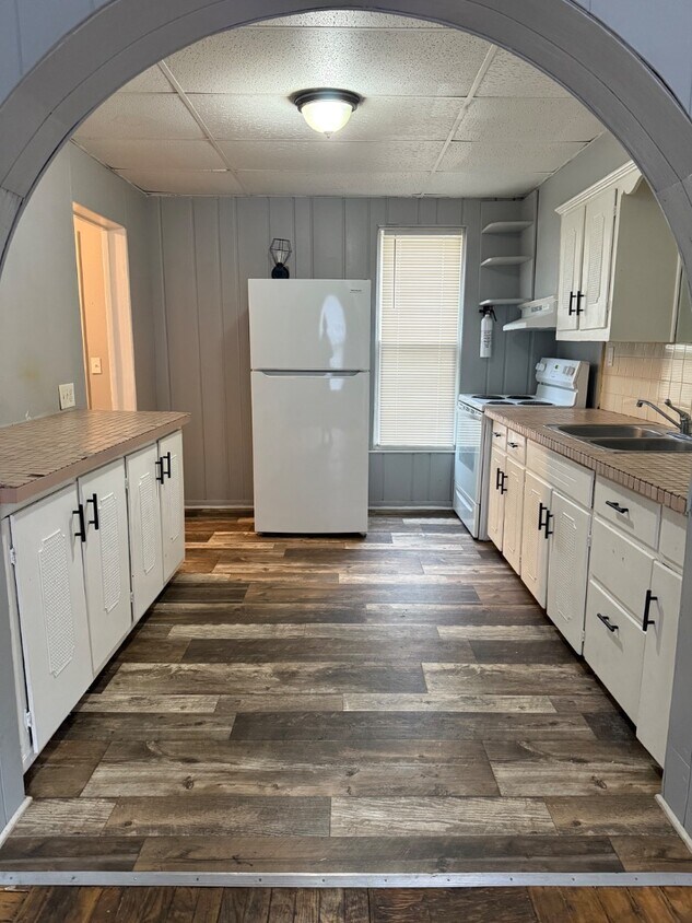 Foto principal - 1033 E Oakland Ave
