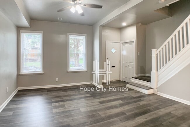 Building Photo - 4011 Norfolk Ave