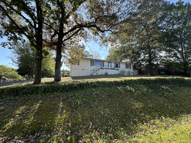 Building Photo - 3350 Black Oak Cir