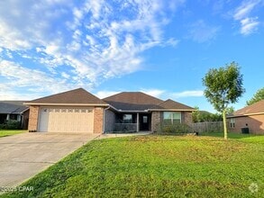 Building Photo - 4523 Bylsma Cir