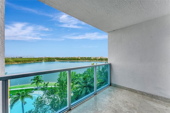 Foto del edificio - 2641 N Flamingo Rd