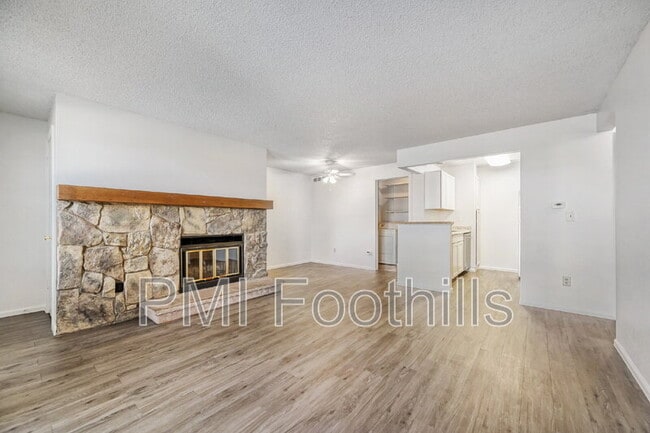 Building Photo - 5565 W 76th Ave