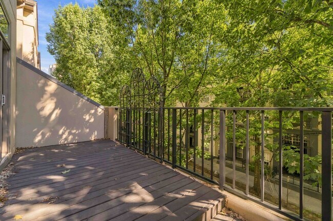 Foto del edificio - 3475 Oak Valley Rd NE