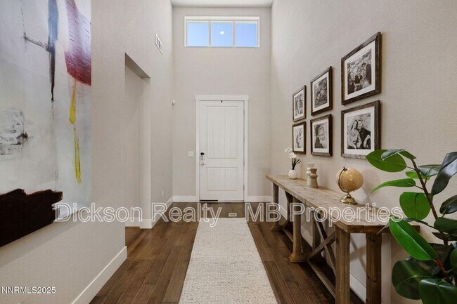 Foto del edificio - 709 W Pleasant Oak Trl