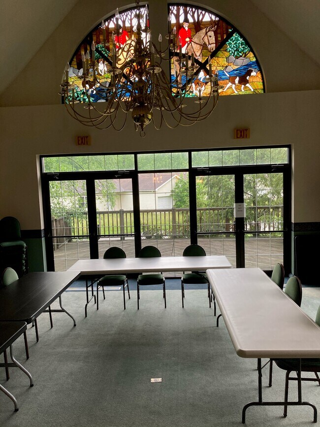 3 Village Dr Unit 306 Cedarwood Commons, Stroudsburg, PA 18360 Condo for Rent in Stroudsburg