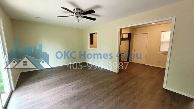 Building Photo - Yukon home, 3 bed 1 1/2 bath.