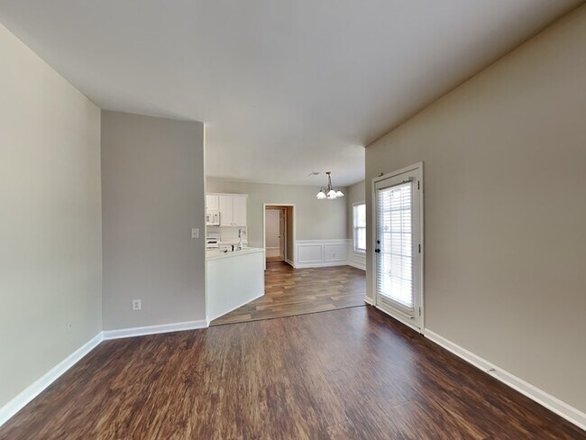 Foto del edificio - WOW! Great 5 Bed Home!