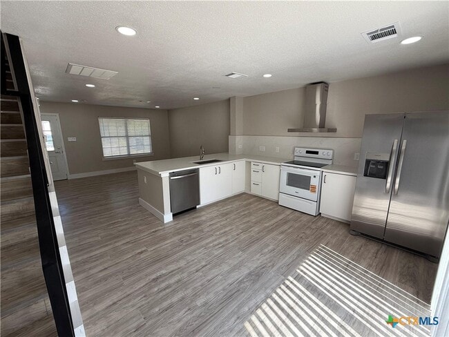 Foto del edificio - 625 Alabama St