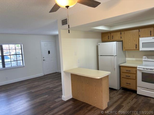 Foto del edificio - 4245 Oak Terrace Dr