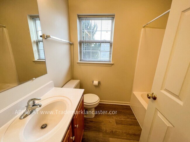Foto del edificio - 35 Covington Ct