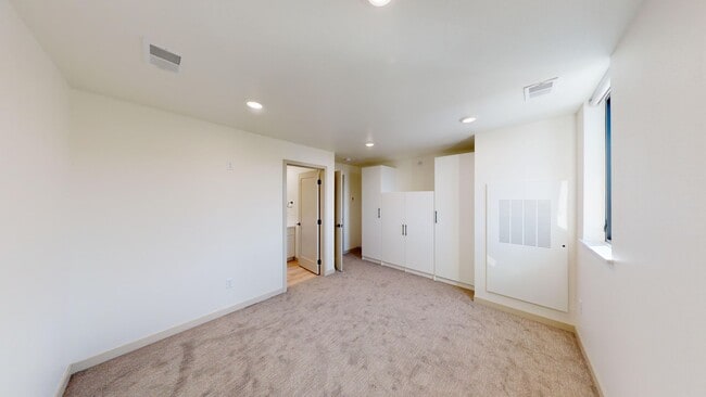 Interior Photo - Briarwood Reserve