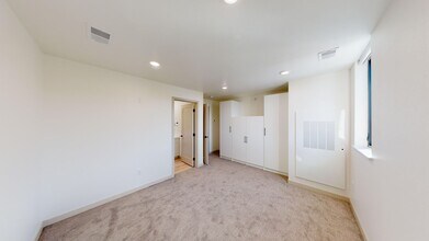 Interior Photo - Briarwood Reserve