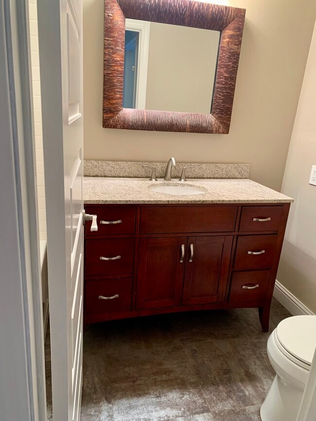 Bath - 5818 NE 70th St
