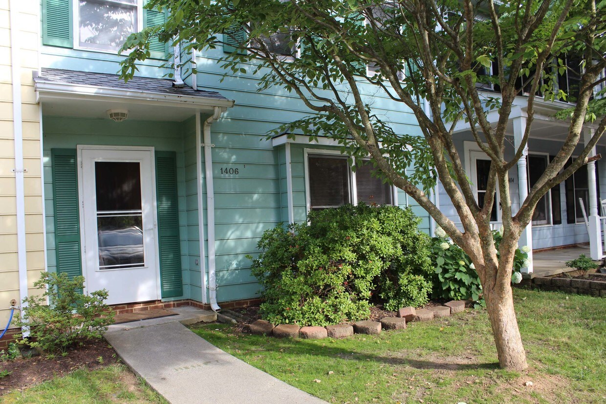 Foto principal - 1406 Minor Ridge Ct