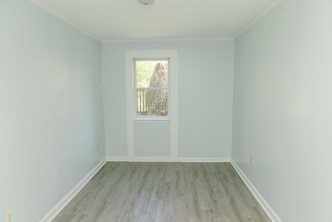 Building Photo - 114 Statford Ct