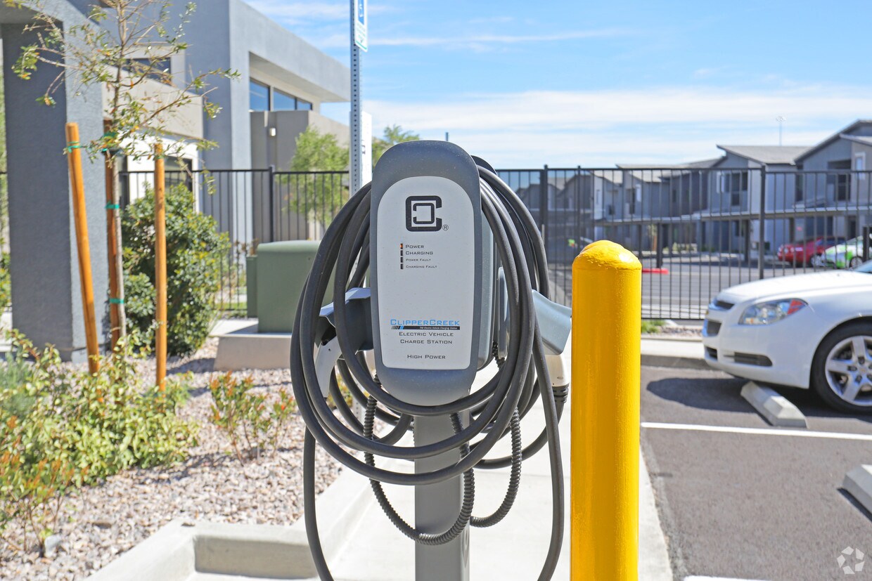 2one5 Apartments Las Vegas, NV