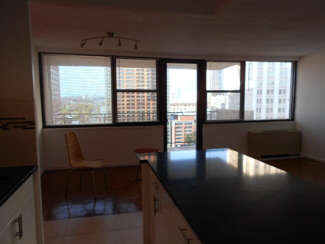 Building Photo - 280 Marin Blvd