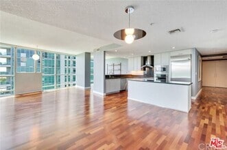 Building Photo - 3141 Michelson Dr