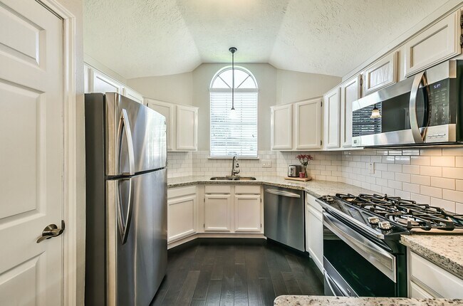 Foto del edificio - 1118 Chelsea Ln