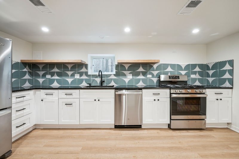 Photo - 1928 Harrison St (Evanston, IL)