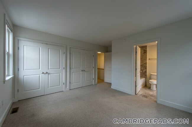 Foto del edificio - 110 Second St.