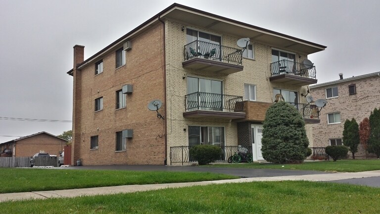 Primary Photo - 7716 W 87th Pl