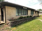 Primary Photo - 107 W Banta Rd