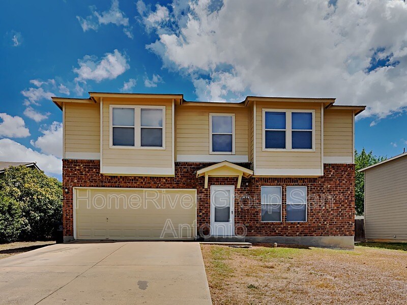 Primary Photo - 658 Crosspoint Dr