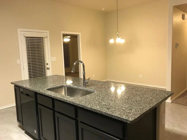 Foto del edificio - 918 E 90th St