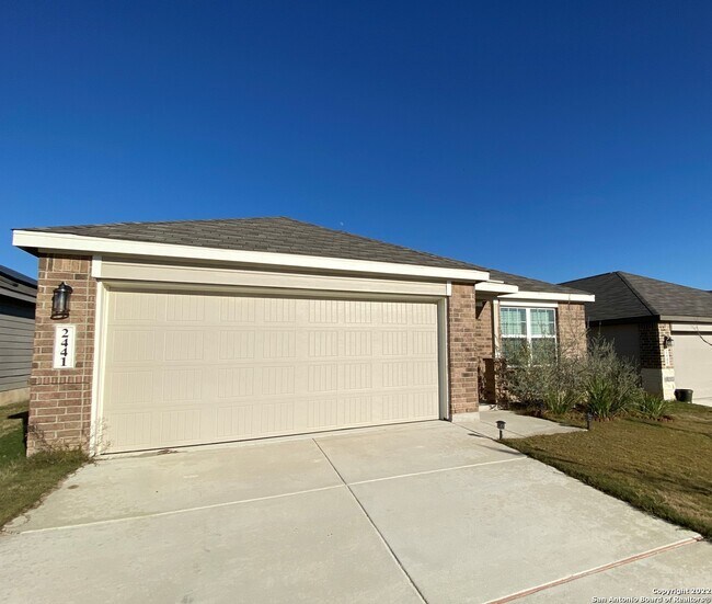 Foto del edificio - 2441 Arctic Warbler