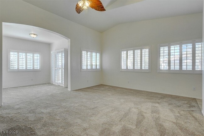 Foto del edificio - 7450 S Eastern Ave