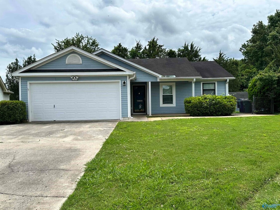 Primary Photo - 13065 Hermosa Dr SW