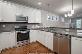 Building Photo - 29017 SW Villebois Dr