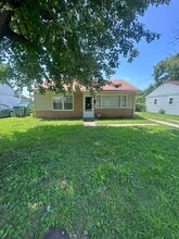 Building Photo - 12 Agnes Dr