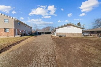 Building Photo - 3112 Prial Ave