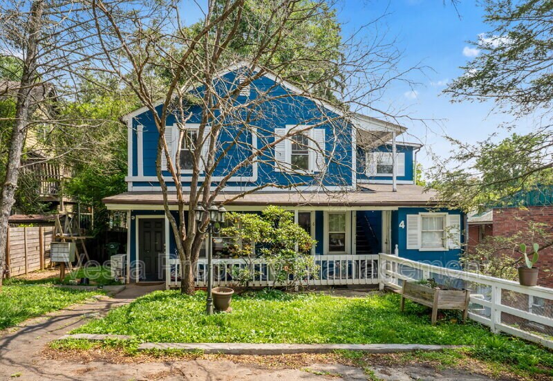Foto principal - 4 Farrwood Ave