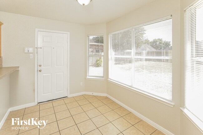 Foto del edificio - 24027 Holleygate Ct