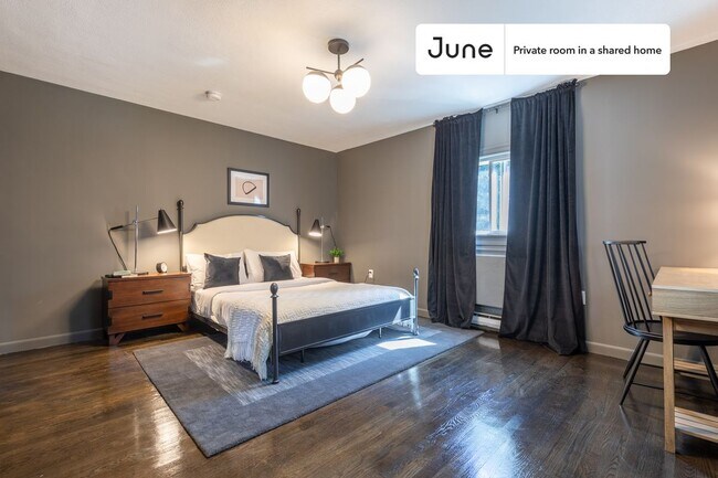 Foto del edificio - Room in Shared 6 bed/4 bath home