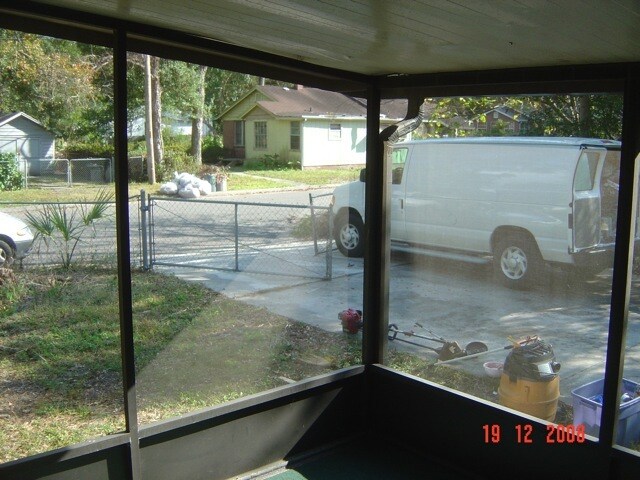 Building Photo - 154 E 44th St