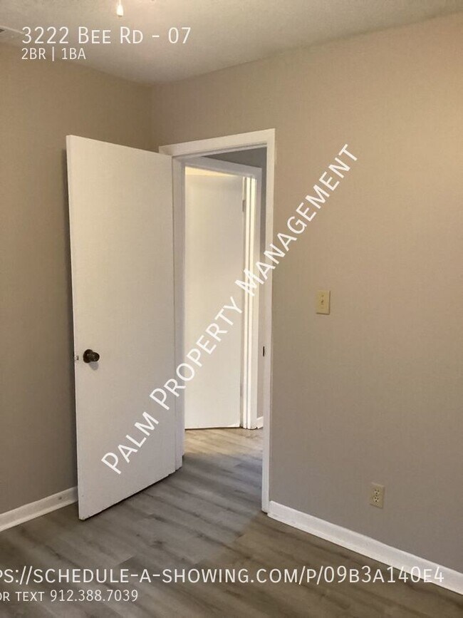 Building Photo - 2 bed, 1 bath apartment for Rent near Daff...