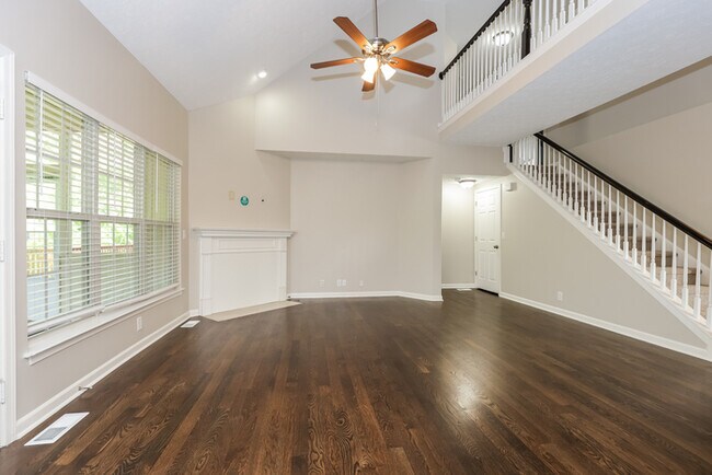 Foto del edificio - 1481 Timber Ridge Cir