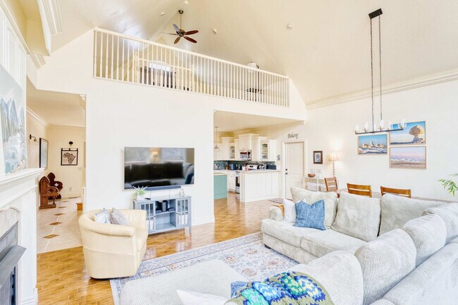 Building Photo - 13810 AR-16 Scenic